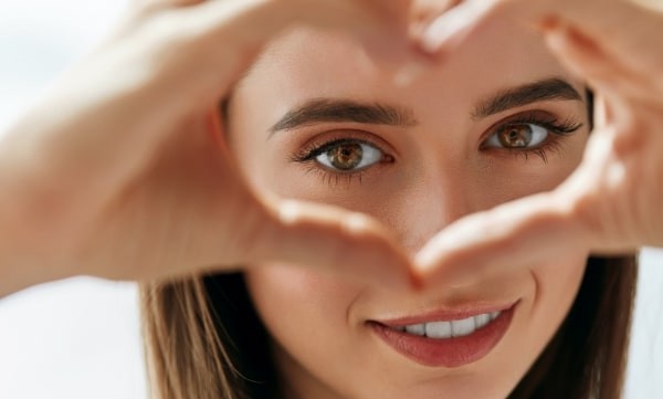 blepharitis relief eyelid care natural remedies